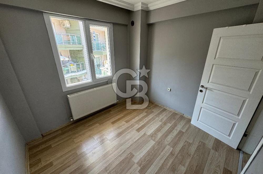 Deniz Manzaralı, Havuzlu, Güvenli Sitede 2+1 Daire Yeni Foça!