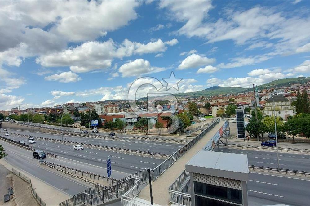 DERİNCE DUMLUPINAR MAHALLESİ E-5 CEPHELİ SATILIK 3+1 DAİRE