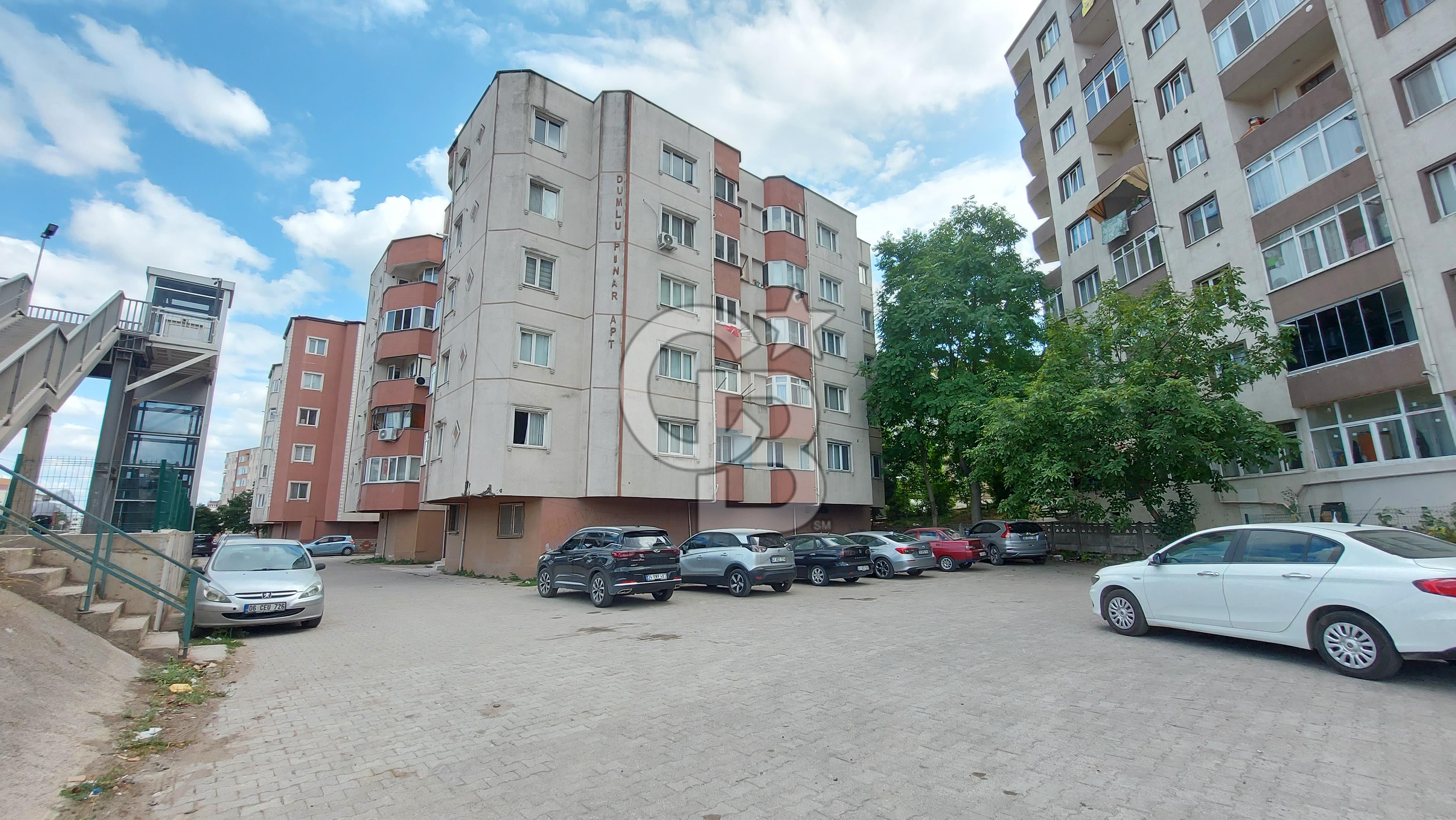 DERİNCE DUMLUPINAR MAHALLESİ E-5 CEPHELİ SATILIK 3+1 DAİRE