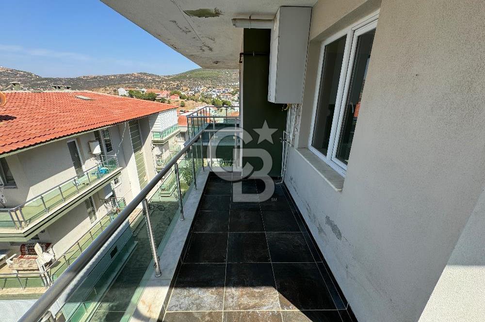Deniz Manzaralı, Havuzlu, Güvenli Sitede 2+1 Daire Yeni Foça!