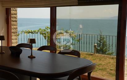 KARADENİZ'DE EMSALİ OLMAYAN ORDU'NUN PANORAMİK MANZARASINA SAHİP TEK VİLLASI 