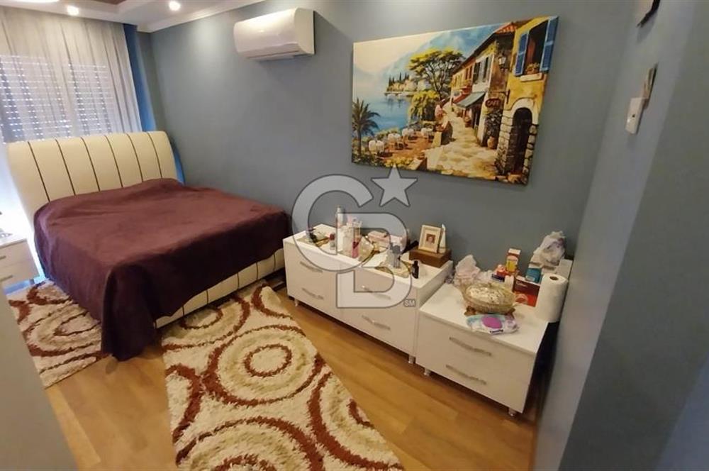 İZMİR'İN EN GÜZEL DENİZ MANZARASINDA YAŞAMAK İÇİN 3+1 DAİRE