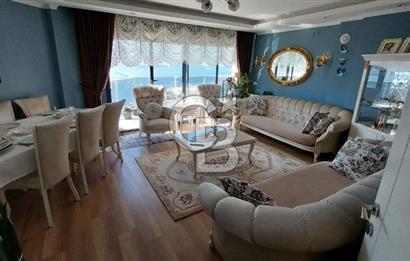 İZMİR'İN EN GÜZEL DENİZ MANZARASINDA YAŞAMAK İÇİN 3+1 DAİRE