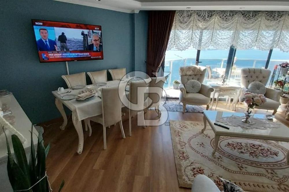İZMİR'İN EN GÜZEL DENİZ MANZARASINDA YAŞAMAK İÇİN 3+1 DAİRE