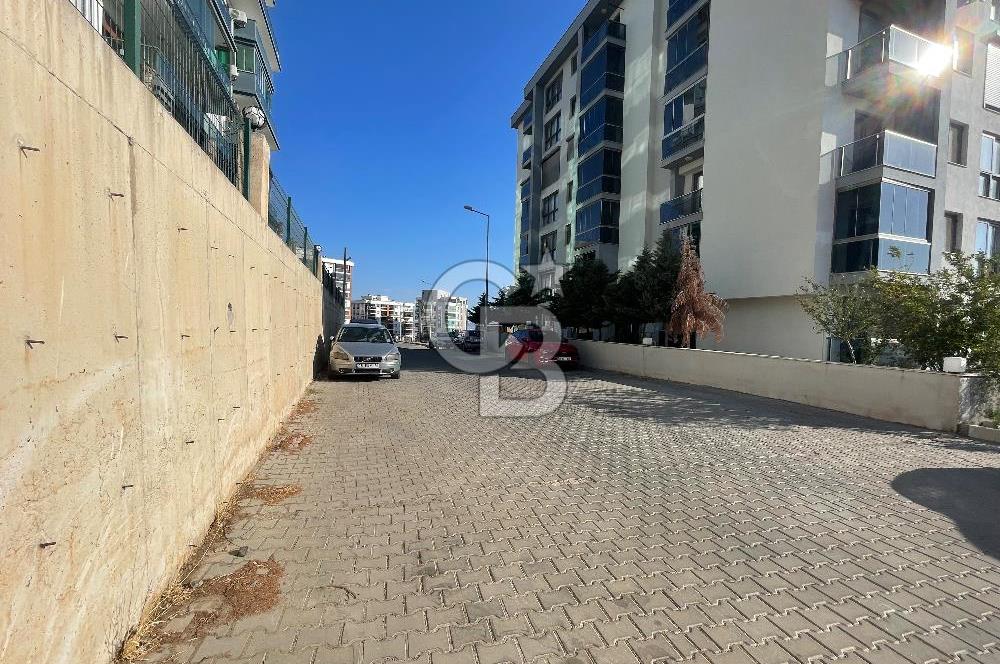 Çiğli EVKA-5 Atatürk Mahallesi'nde Manzaralı 3+1 Satılık Daire