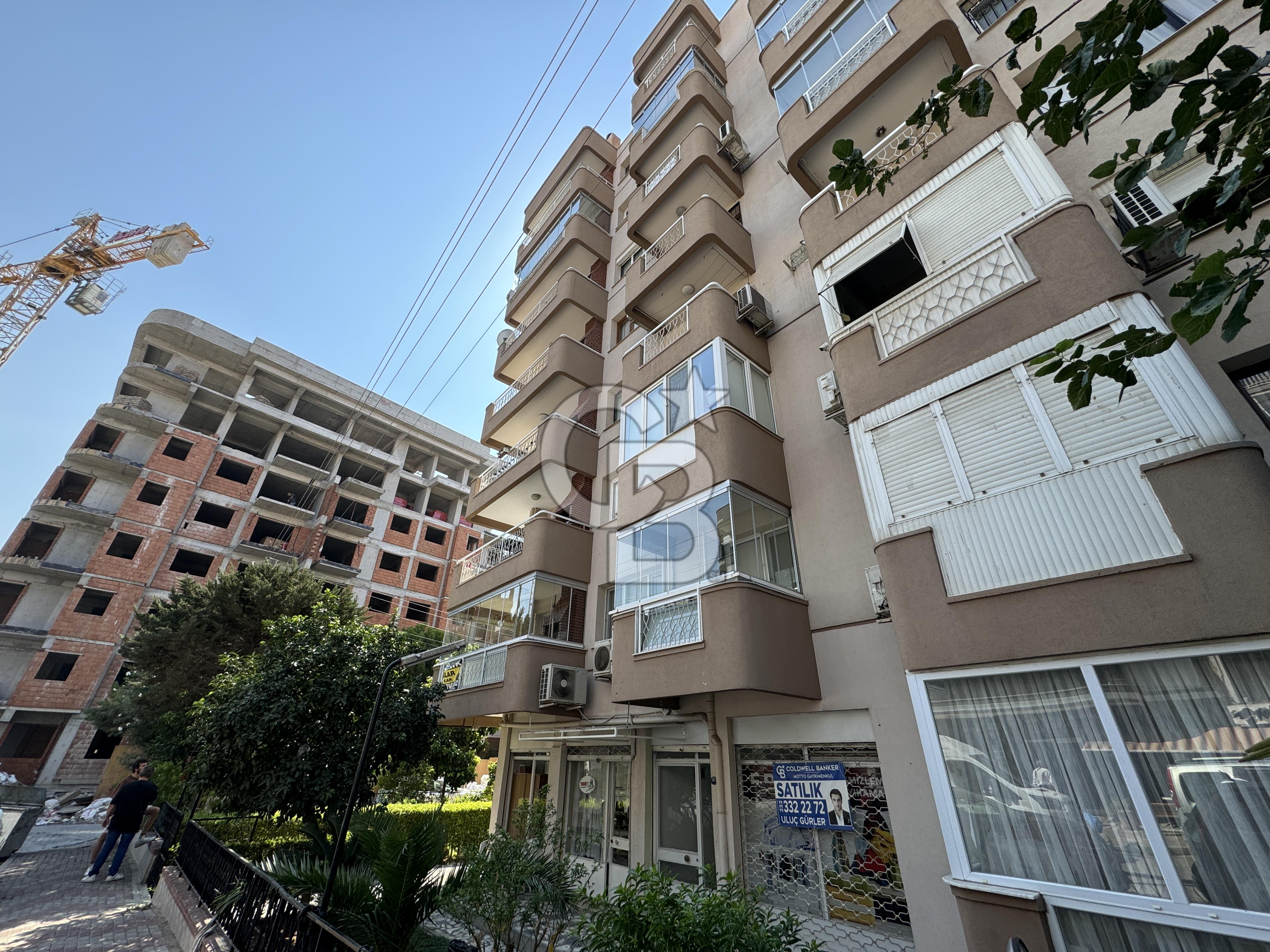 Girneye 1 Dakika! Karşıyakada Satılık Dükkan Fırsatı 