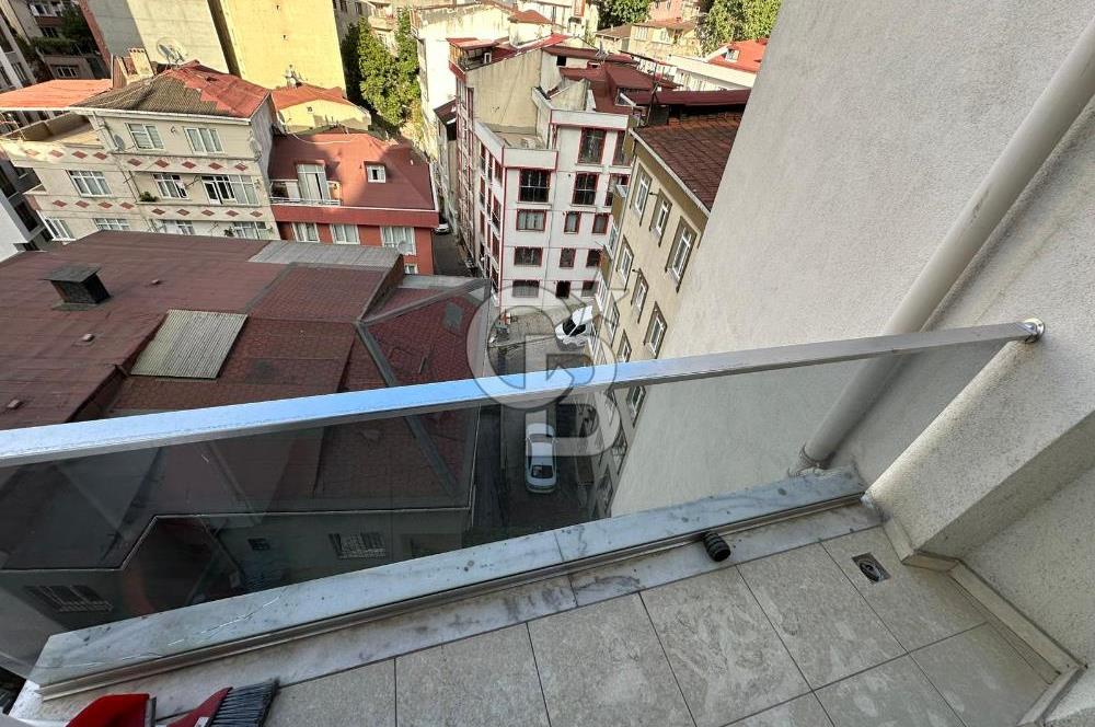 Kağıthane Gürsel Satılık 2+1 Daire Yeni Bina Asansör Otopark