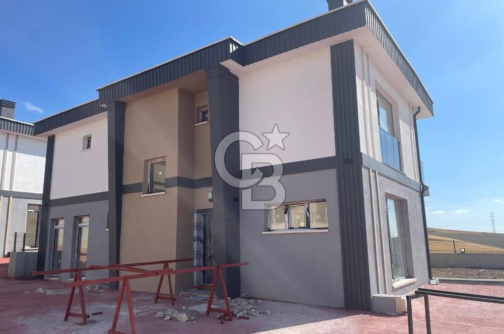 Yenimahalle Karacakaya da 4+1 Sıfır Lüks Villa – Yerden Isıtma-  Natamam