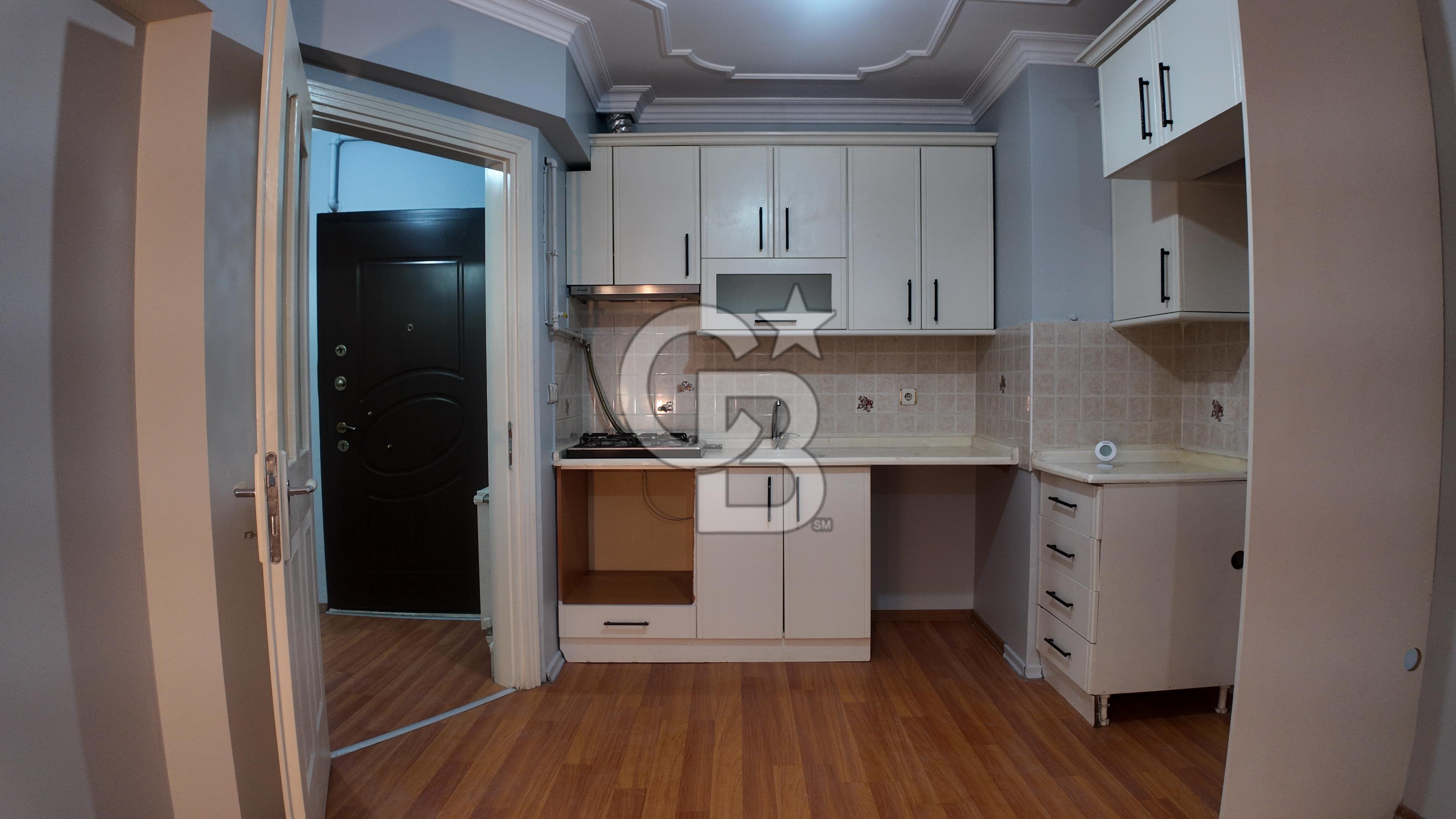 BUCA DUMLUPINAR’DA ÜNİVERSİTEYE YAKIN 2+1 DOĞALGAZLI DAİRE