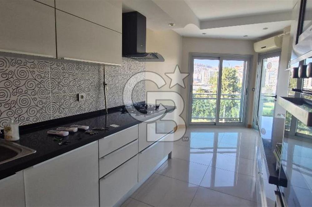 ATAŞEHİR MERKEZİ KONUM KİRALIK 3+1 LÜKS DAİRE 