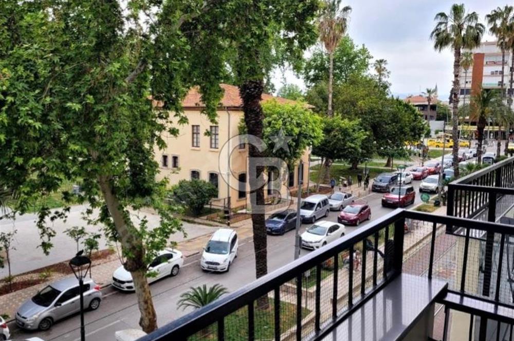 Antalya Işıklar Cadde Üzeri Sahil 436 m. Lüks Otel Konseptli