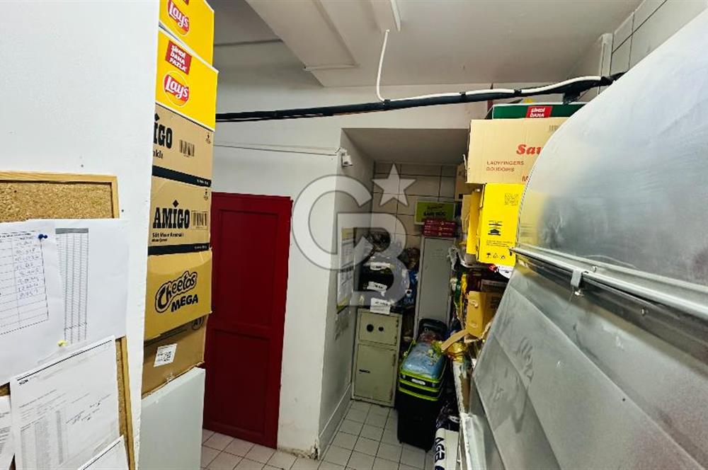 ÜMRANİYE ŞAHİN CD ÜZERİ 185 m2 + 50 m2 ÖN KULLANIMLI DÜKKAN