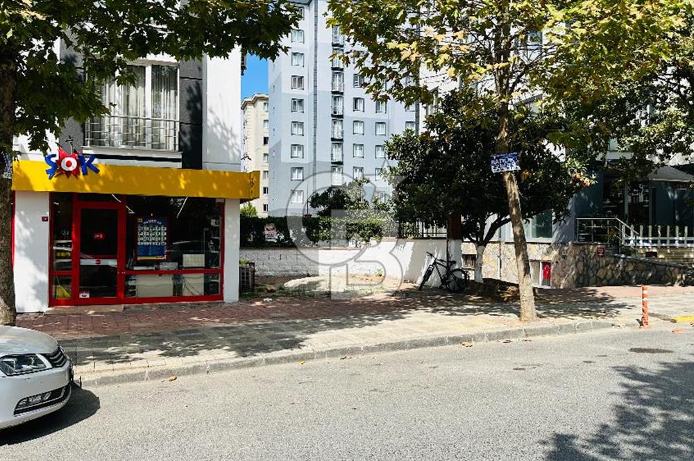 ÜMRANİYE ŞAHİN CD ÜZERİ 185 m2 + 50 m2 ÖN KULLANIMLI DÜKKAN