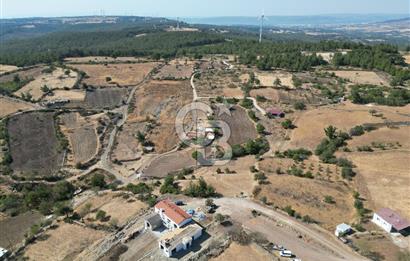 ÇANAKKALE MERKEZ DENİZGÖRÜNDÜ KÖYÜN DE SATILIK ARSA