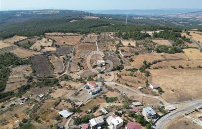 ÇANAKKALE MERKEZ DENİZGÖRÜNDÜ KÖYÜN DE SATILIK ARSA