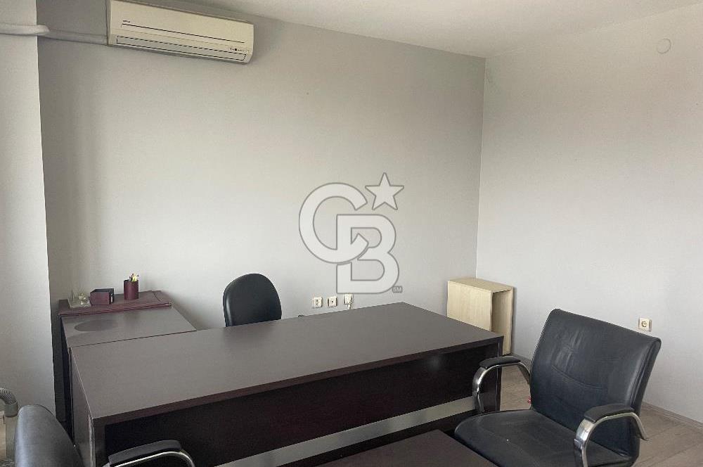 YALOVA MERKEZ'DE GENİŞ METREKARELİ SATILIK BÜRO&OFİS!..