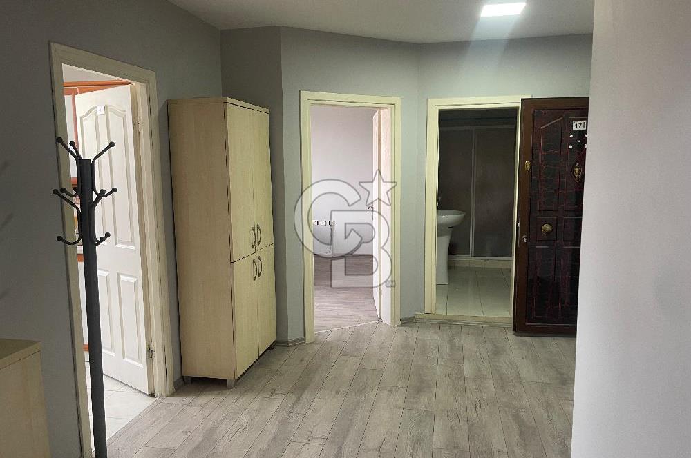 YALOVA MERKEZ'DE GENİŞ METREKARELİ SATILIK BÜRO&OFİS!..