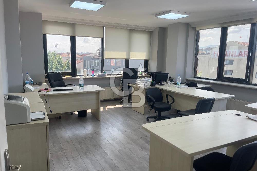 YALOVA MERKEZ'DE GENİŞ METREKARELİ SATILIK BÜRO&OFİS!..
