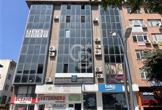 YALOVA MERKEZ'DE GENİŞ METREKARELİ SATILIK BÜRO&OFİS!..