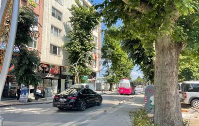YALOVA MERKEZ'DE GENİŞ METREKARELİ SATILIK BÜRO&OFİS!..