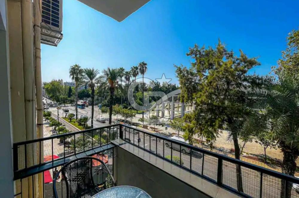 Antalya Işıklar Cadde Üzeri Sahil 436 m. Lüks Otel Konseptli