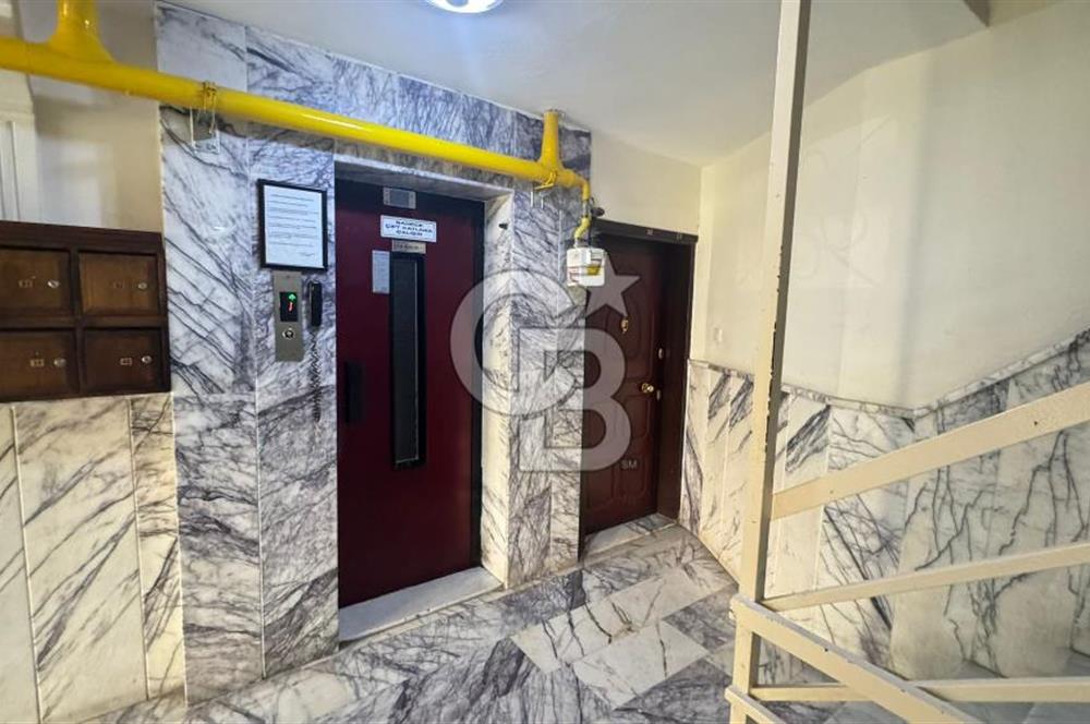 Cumhuriyet sitesinde geniş 3+1
