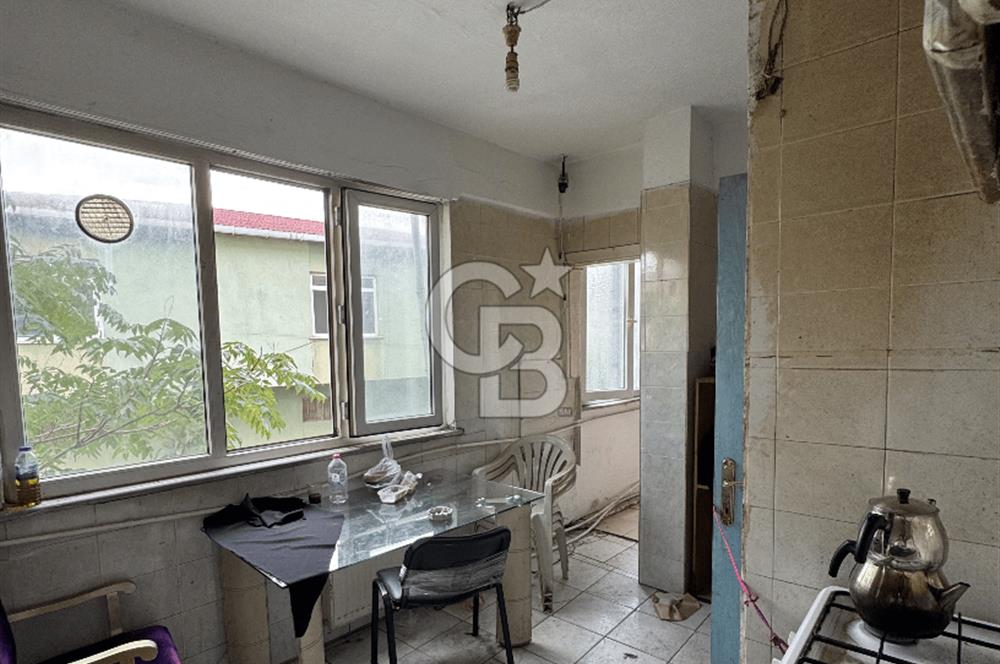 ÜMRANİYE ALEMDAĞ CADDESİ ÜZERİNDE HER İŞE UYGUN 250M2 OFİS KATI