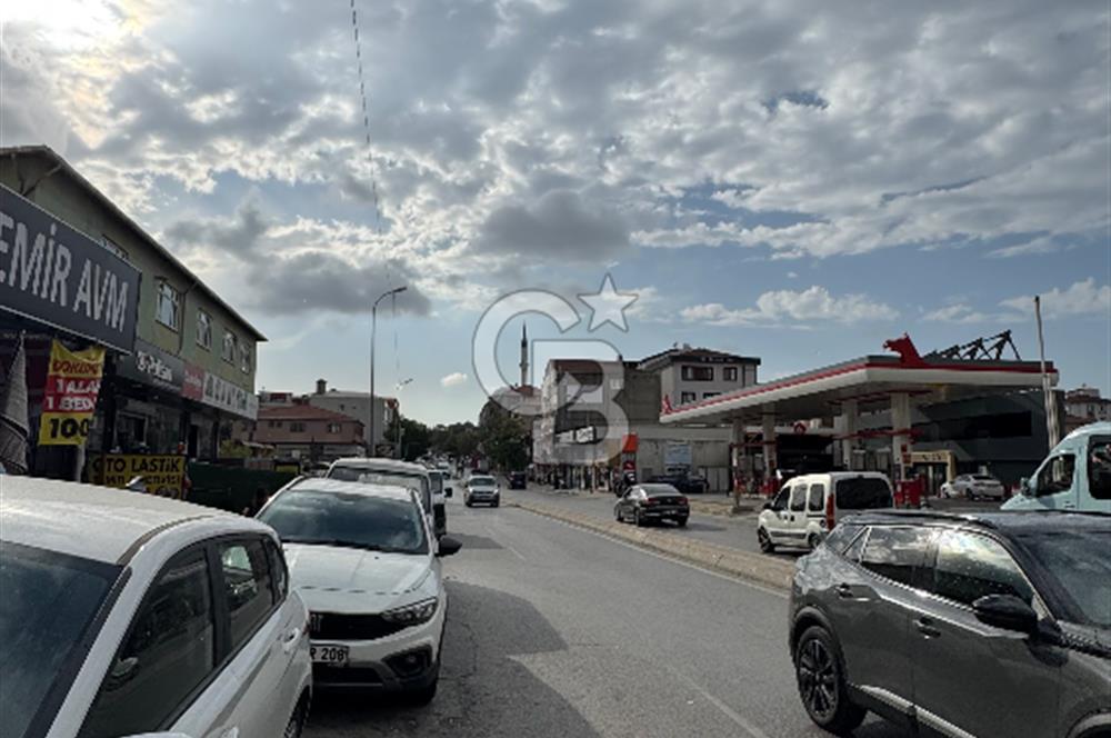 ÜMRANİYE ALEMDAĞ CADDESİ ÜZERİNDE HER İŞE UYGUN 250M2 OFİS KATI