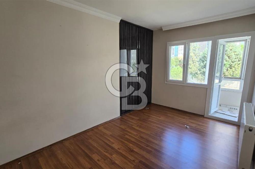 Menemen İstiklal Mahallesi'nde Kiralık 3+1 Doğalgazlı Daire