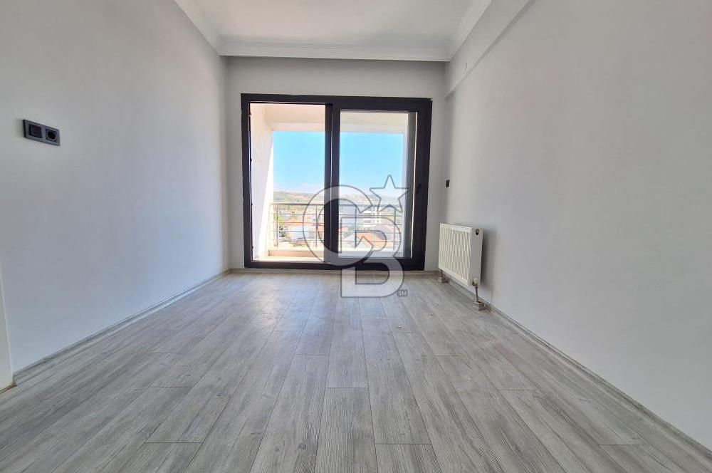 ÇANAKKALE LAPSEKİ ÇARDAK PLAJA 100M 2+2 SATILIK DUBLEKS DAİRE