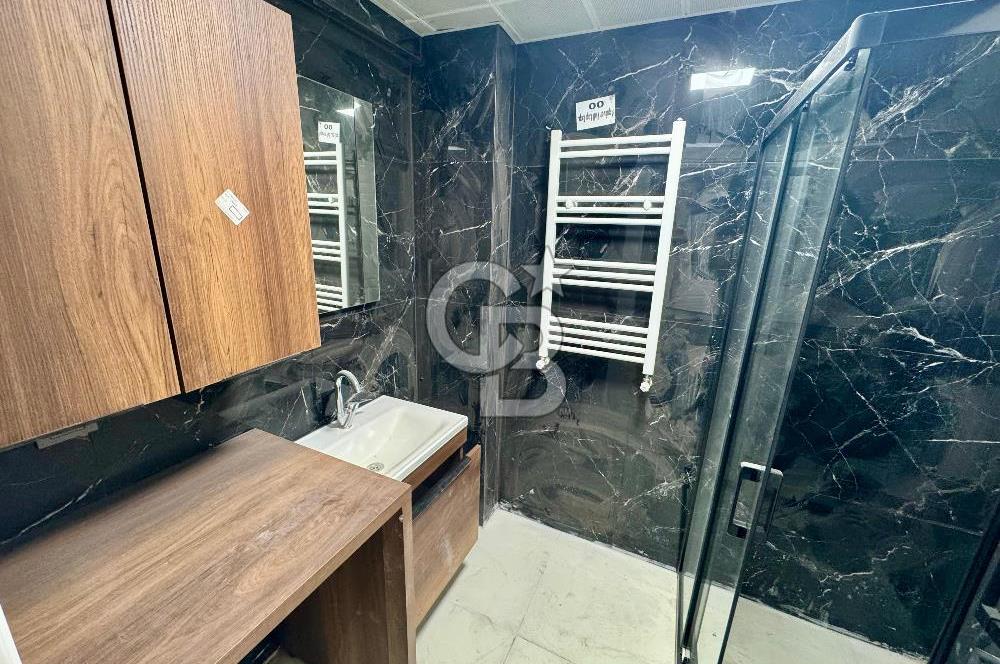 GARDEN BORNOVA ÖN CEPHE HAVUZLU KİRALIK 1+1 DAİRE