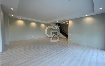 Silivri Kavaklı Satılık 4+1 Villa Müstakil Havuzlu
