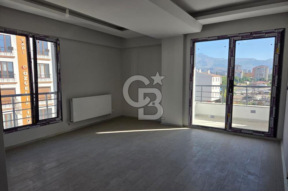 BAĞDAT CADDESİNDE SIFIR KİRALIK DAİRE
