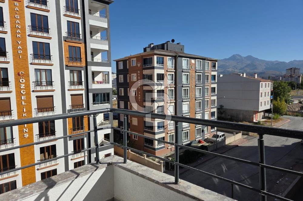 BAĞDAT CADDESİNDE SIFIR KİRALIK DAİRE