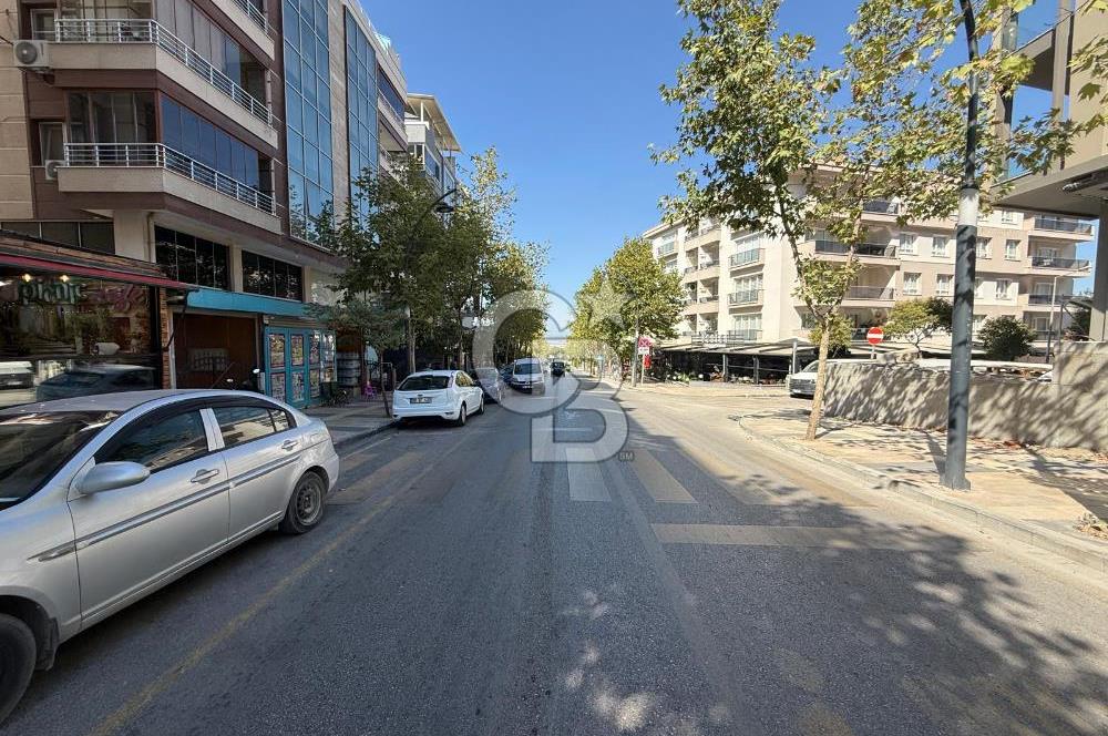 YUNUSEMRE UNCUBOZKÖY MAH. CADDE ÜZERİNDE DEVREN KİRALIK İŞ YERİ