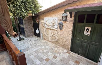 Bodrum Akyarlar’da, Nezih Site İçinde Geniş Bahçeli Satılık Villa