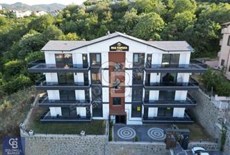 CB ENVOY'dan Topçular'da Deniz Manzaralı Bahçe Dubleks Daire