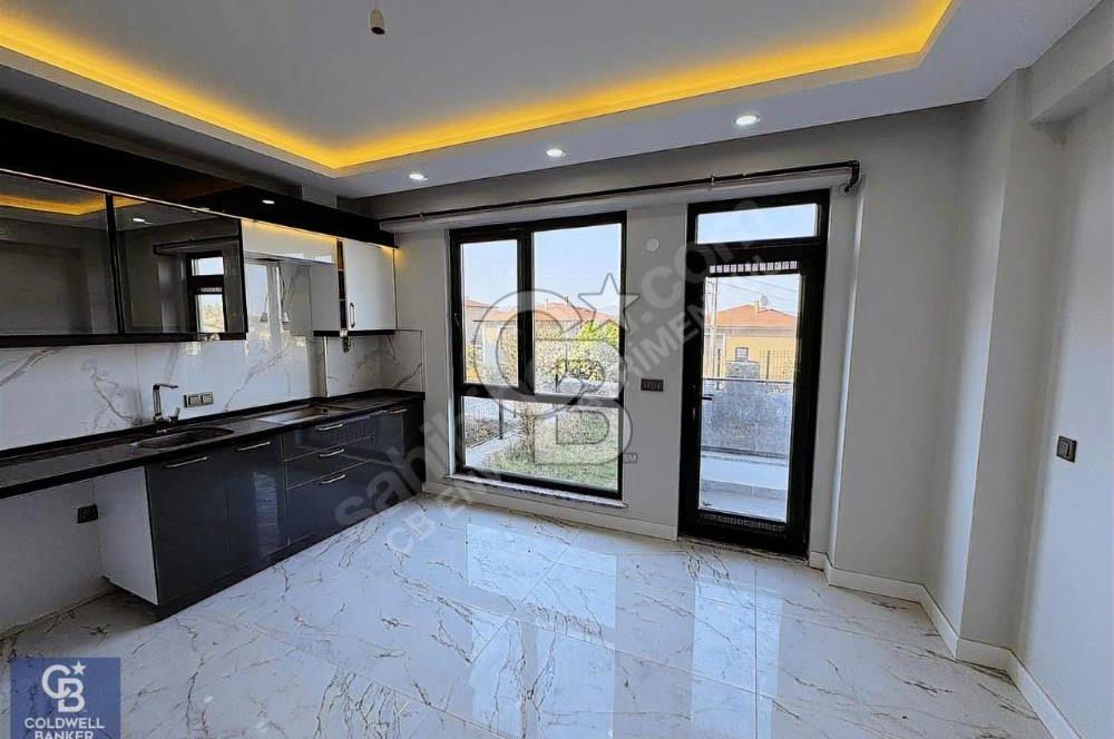 CB ENVOY'dan Topçular'da Deniz Manzaralı Bahçe Dubleks Daire