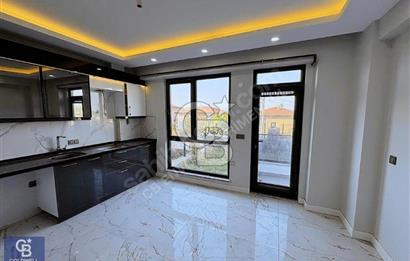 CB ENVOY'dan Topçular'da Deniz Manzaralı Bahçe Dubleks Daire
