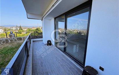 CB ENVOY'dan Topçular'da Deniz Manzaralı Bahçe Dubleks Daire