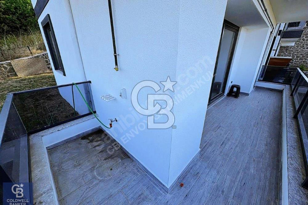 CB ENVOY'dan Topçular'da Deniz Manzaralı Bahçe Dubleks Daire