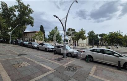 İZMİT MERKEZ İNÖNÜ CADDESİ ÜZERİ SATILIK GİRİŞ KAT 130M2 DÜKKAN