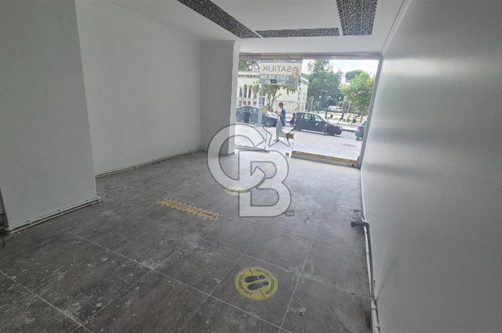 İZMİT MERKEZ İNÖNÜ CADDESİ ÜZERİ SATILIK GİRİŞ KAT 130M2 DÜKKAN