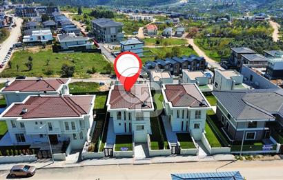 BURSA NİLÜFER GÜMÜŞTEPE'DE SATILIK 4+1 LÜKS VİLLA