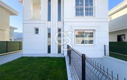 BURSA NİLÜFER GÜMÜŞTEPE'DE SATILIK 4+1 LÜKS VİLLA
