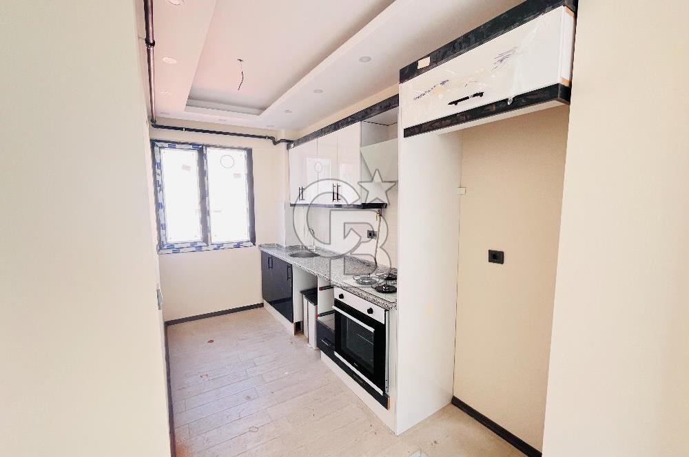 KONAK ÜÇYOLDA DENİZ MANZARALI, SIFIR, GENİŞ 1+1 KİRALIK DAİRE