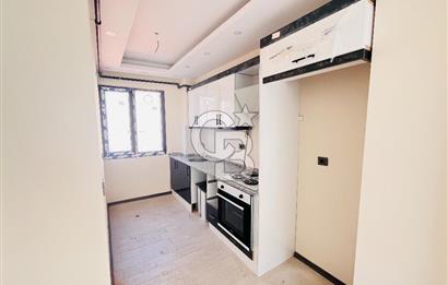 KONAK ÜÇYOLDA DENİZ MANZARALI, SIFIR, GENİŞ 1+1 KİRALIK DAİRE