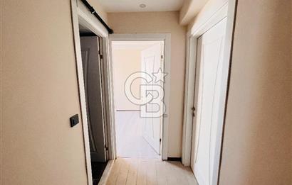KONAK ÜÇYOLDA DENİZ MANZARALI, SIFIR, GENİŞ 1+1 KİRALIK DAİRE