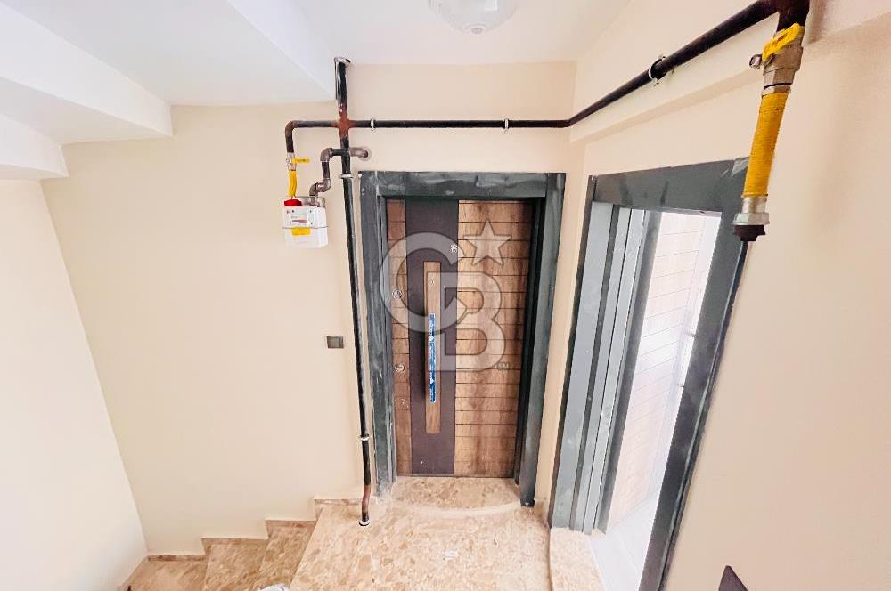 KONAK ÜÇYOLDA DENİZ MANZARALI, SIFIR, GENİŞ 1+1 KİRALIK DAİRE