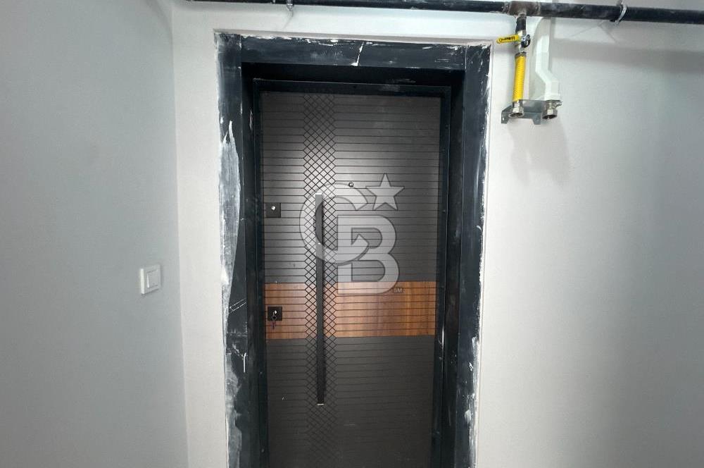 SEYREK MERKEZ'DE 1+1 SATILIK DAİRE